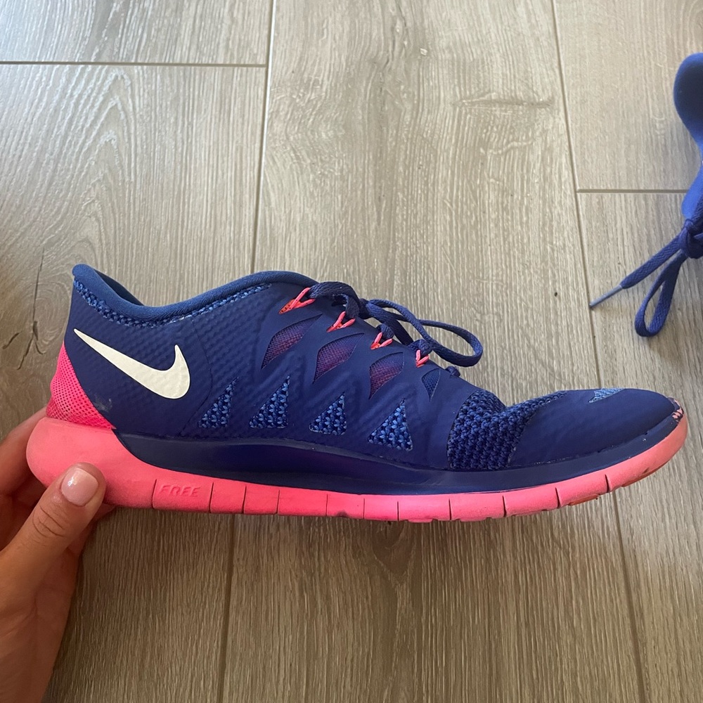 Nike Free 5.0 Pink and Blue Womens Running Shoes size US 10